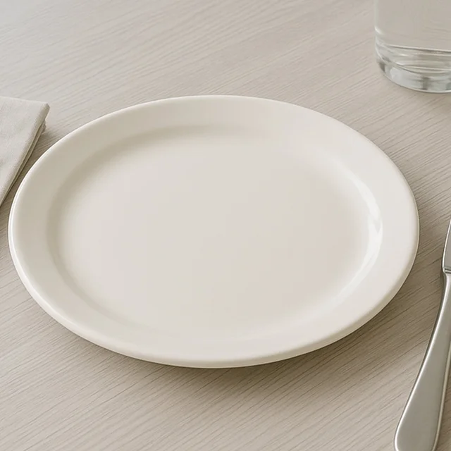 Plastic Round Dinner Plate – 23 cm Durable & Glossy