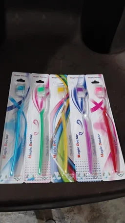 Plastic Toothbrush – Soft Bristles for All Ages | MintGuard