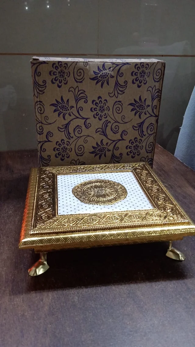 Pooja Chowki – Golden Square Wooden Bajot (20x20 CM) | Styleva
