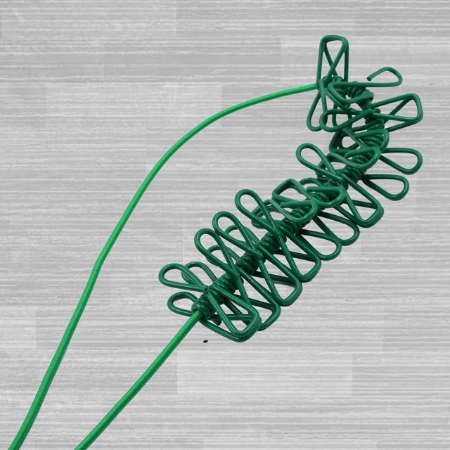 Portable Clothes Drying Rope – Elastic with 12 Clips | FERVENT