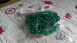 Portable Clothes Drying Rope – Elastic with 12 Clips | FERVENT