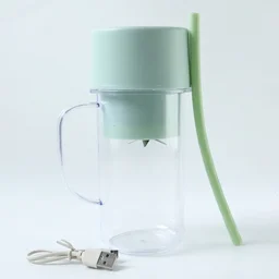Portable Electric Juicer – Compact & Rechargeable for Fresh Juices