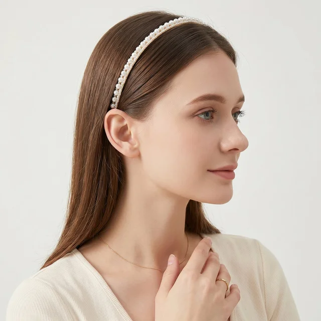 Premium Pearl Embellished Hairband – Elegant & Comfortable Fit