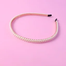 Premium Pearl Embellished Hairband – Elegant & Comfortable Fit