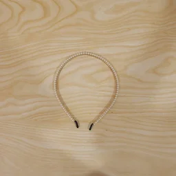 Premium Pearl Embellished Hairband – Elegant & Comfortable Fit