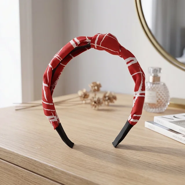 Printed Knot Hairband – Stylish & Comfortable for Women