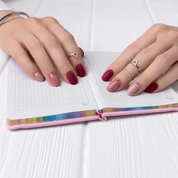 Professional Nail File – Double-Sided for Precise Nail Shaping | Velvet Wellness