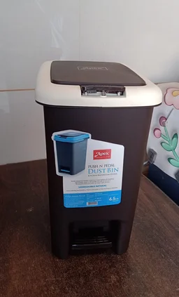 Push N Pedal Dust Bin – Hands-Free 6.5 Liter Space-Saver
