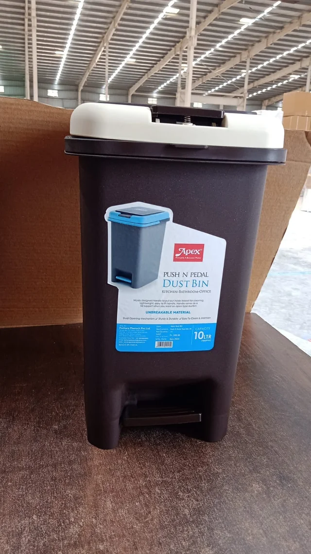 Push N Pedal Plastic Dustbin – 10L Capacity, Hands-Free Hygiene