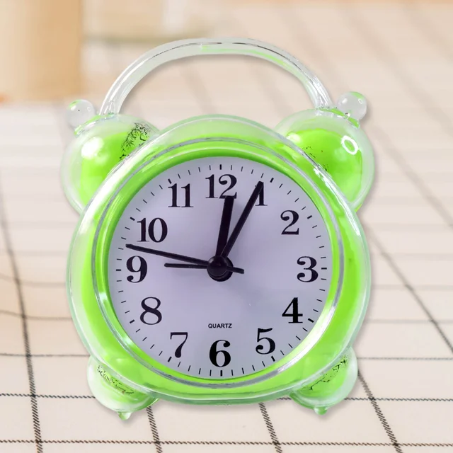 Quartz Analog Alarm Clock – Loud Alarm & Compact Design