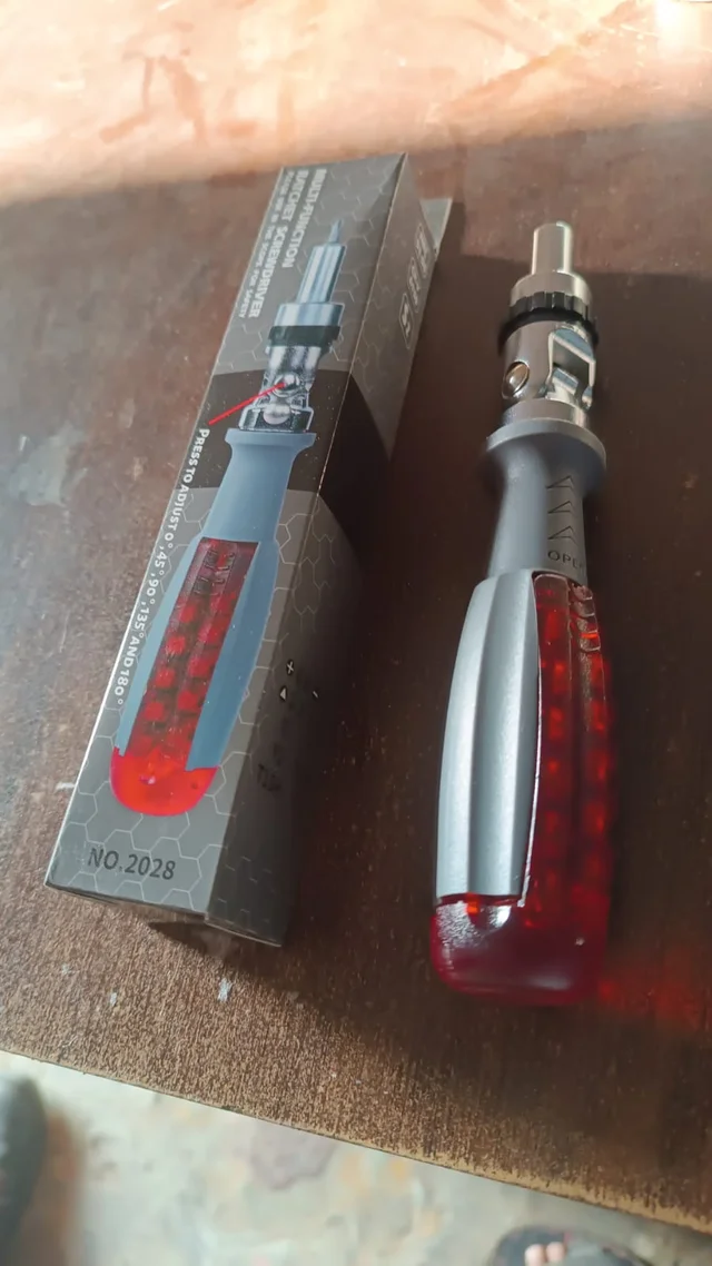 Ratchet Screwdriver Set – Adjustable Angle & 20 Bits | BoltForce