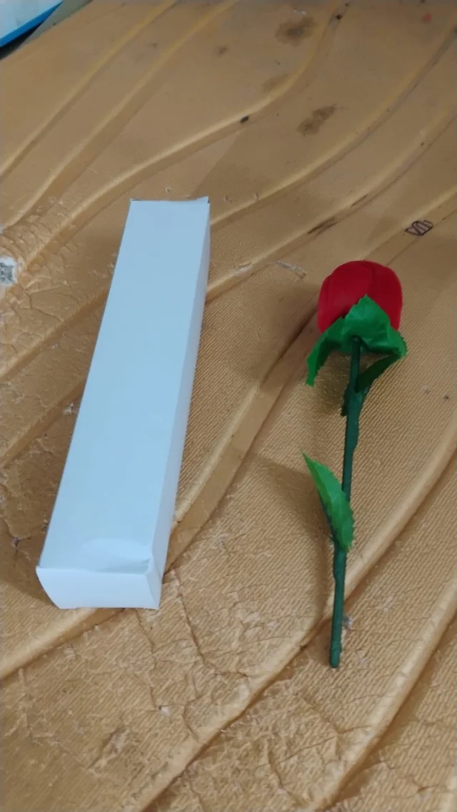 Rose Flower Jewelry Ring Box – Velvet Finish & Hidden Compartment