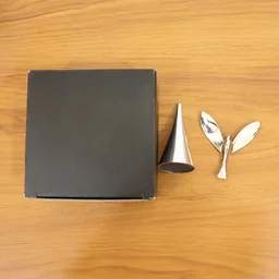Rotating Bird Bottle Opener – Magnetic Cap Catcher for Easy Use