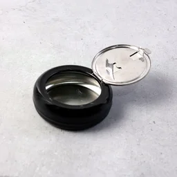 Round Smokeless Ashtray with Lid – Windproof & Easy Clean