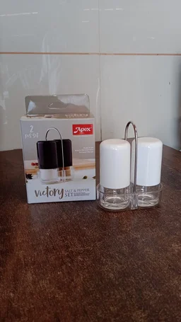 Salt & Pepper Dispenser Set – Precise Acrylic Seasoning Shakers