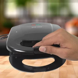 Sandwich Maker – Non-Stick Plates, Easy Use & Indicator Lights | ChefMates