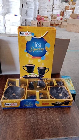 Seashell Ceramic Cup Set – 9-Piece Unique Design | Serve Stellar