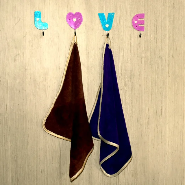 Self Adhesive Hooks – Love Shape Wall Organizers for Home | Indo Glow