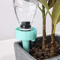 Self-Watering Spikes – Automatic Plant Waterer, 4 Pcs | Grow Garden Tools
