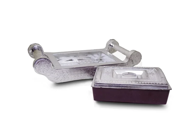 Silver Gift Box – Royal 4-Section Dry Fruit & Chocolate Box | Organivo