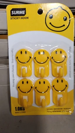 Smiley Face Hooks – 1 Kg Load, 6 Pcs | GlimmerHome