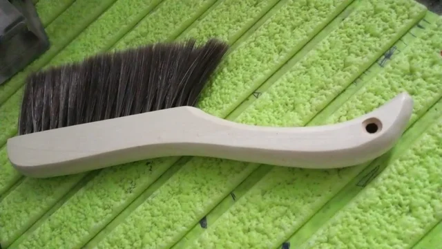 Soft Bristle Dust Cleaning Brush – Gentle Home & Fabric Care | Velvet Wipe