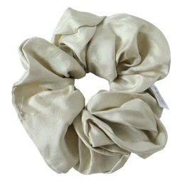 Soft Fabric Hair Scrunchie – Gentle Hold with Elegant Style
