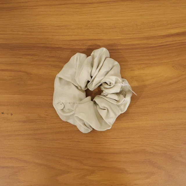 Soft Fabric Hair Scrunchie – Gentle Hold with Elegant Style