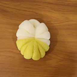 Soft Mesh Bath Loofah – Gentle Exfoliation & Rich Lather