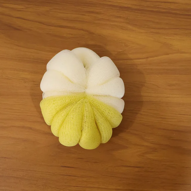 Soft Mesh Bath Loofah – Gentle Exfoliation & Rich Lather