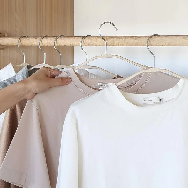 Space-Saving Cloth Hanger – Durable PP & Steel Hook | BathNova