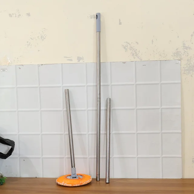 Spin Mop with Microfiber Head – Easy & Efficient Floor Cleaning