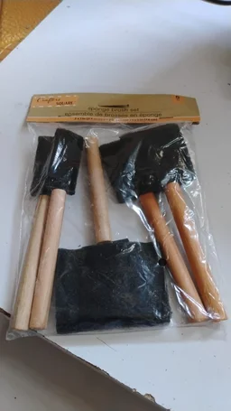 Sponge Paint Brushes – 5-Piece Set with Wooden Handles | PaintEdge