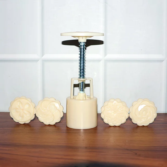 Spring Press Cookie Mold Set – 4 Floral Designs for Easy Baking