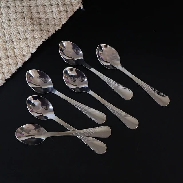 Stainless Steel Dining Spoon Set – Durable 6-Piece Collection