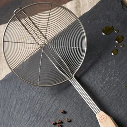 Stainless Steel Frying Skimmer – Long Handle for Safe Cooking
