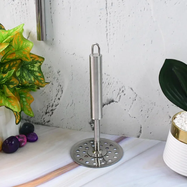 Stainless Steel Potato Masher – Heavy Duty & Ergonomic Handle