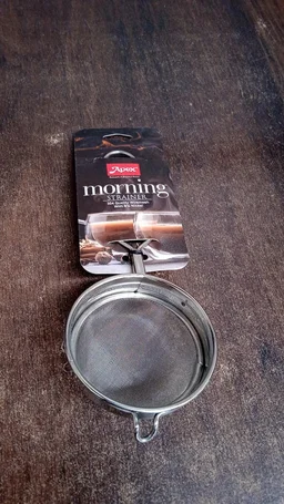 Stainless Steel Tea Strainer – Durable & Fine Mesh Filtration