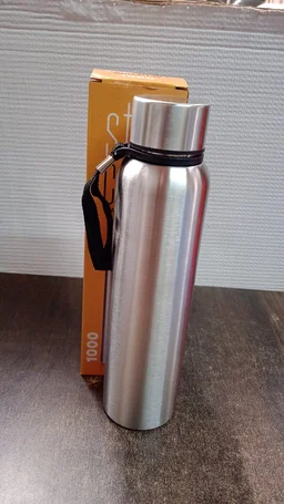 Stainless Steel Water Bottle 1000ml – Vacuum Insulated |