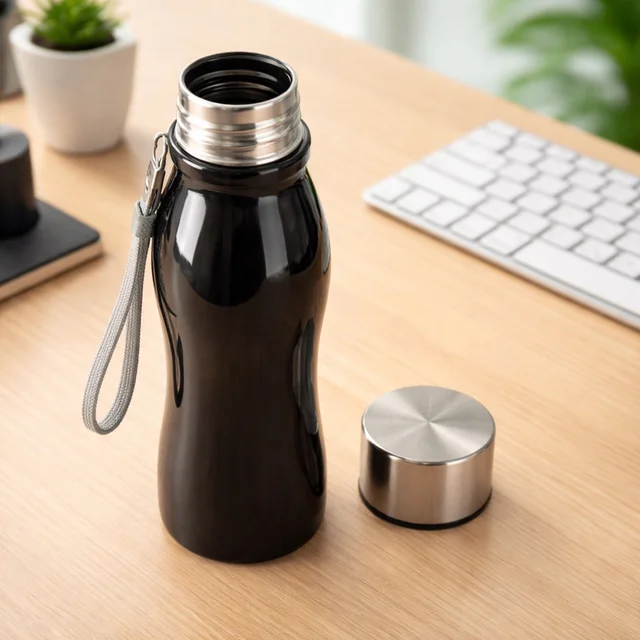 Stainless Steel Water Bottle – 600ml Leakproof with Carry Strap