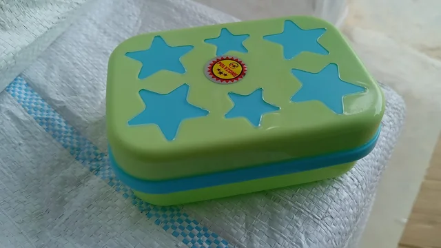 Star-Shaped Soap Case – Self-Drain Plastic Holder | VelvetBubbles