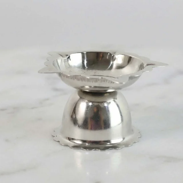Sunflower Design Stainless Steel Diya Stand – Small Durable Pooja Lamp