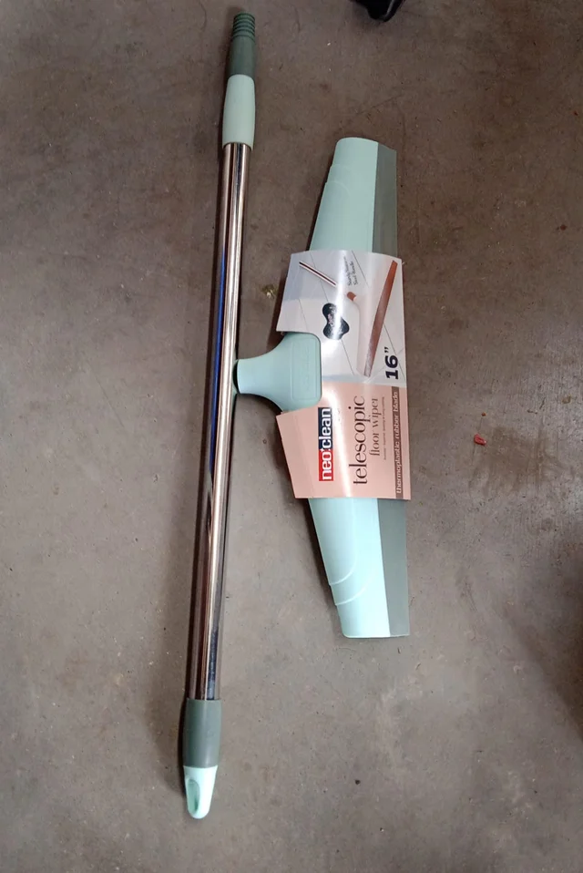 Telescopic Floor Wiper 16 Inch – Extendable Handle | Ganesh