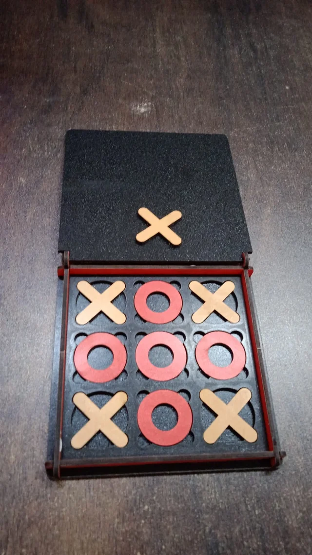 Tic Tac Toe Wooden Game – Brain-Boosting Fun for All Ages | Boardoria