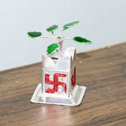 Tulsi Idol – Auspicious Mandir Decor & Spiritual Pooja Showpiece