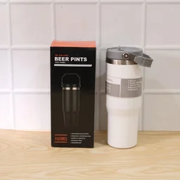 Vacuum Insulated Stainless Steel Tumbler – Keeps Beverages Hot & Cold
