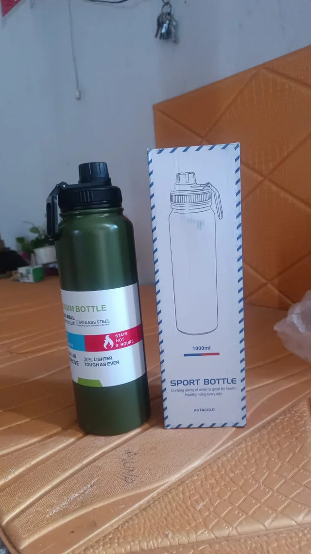 Vacuum Insulated Stainless Steel Water Bottle – 1000 ML Durable & Leak-Proof
