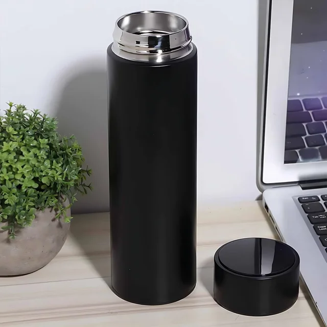 Vacuum Insulated Water Bottle – LED Temp Display 500ML