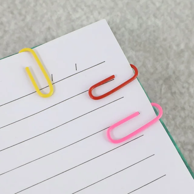 Vinyl-Coated Paper Clips – Colourful, Rust-Resistant Set (10 Pcs)