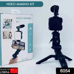 Vlogging Kit – Mini Tripod, Mic & LED Light for Video Making | Mobiléon